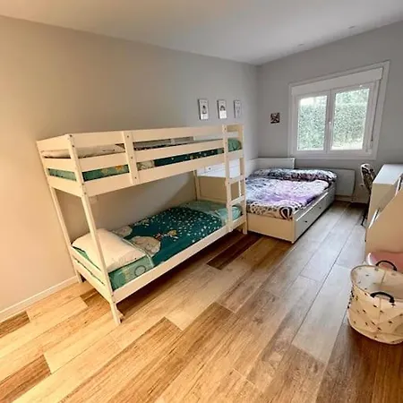 Casita De Campo En *